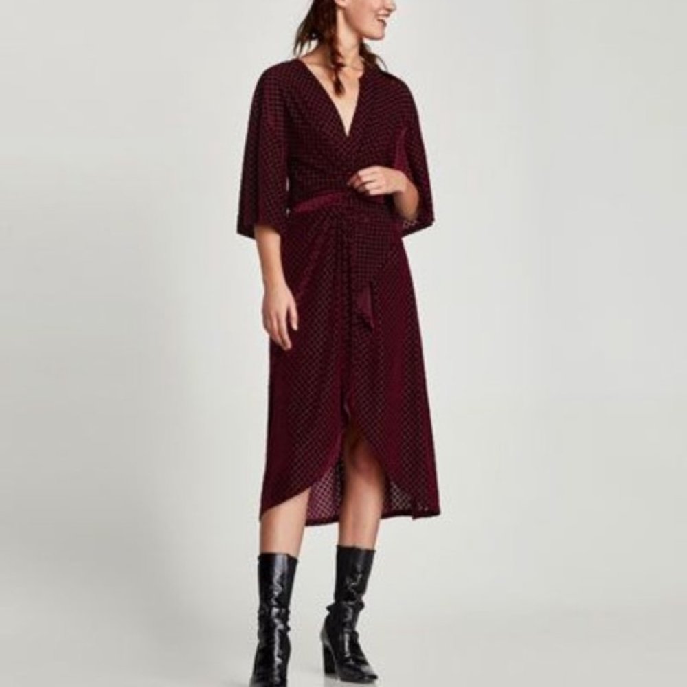 Zara Trafaluc Velvet Midi Dress Burgundy Medium